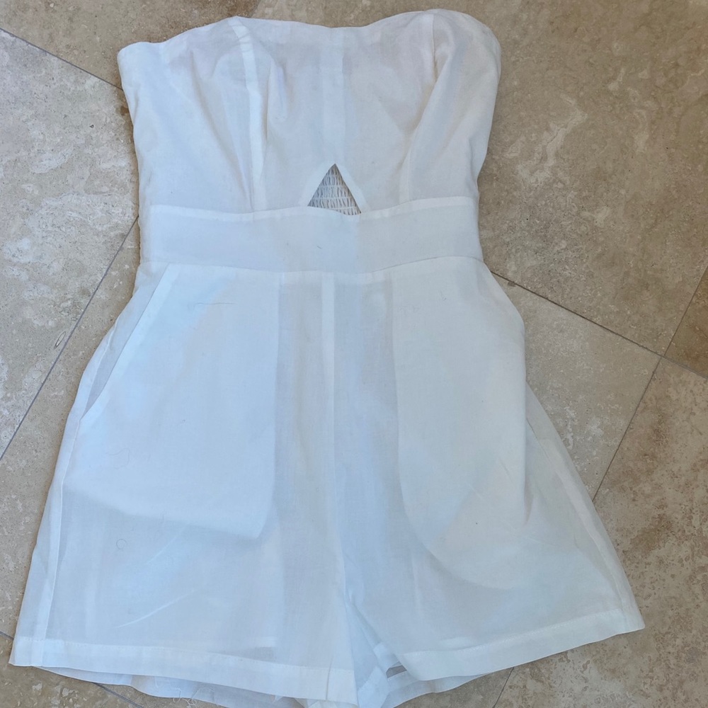 AMANDA UPRICHARD (REVOLVE) SHORTS ROMPER- S